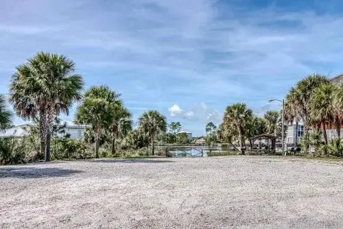 The Cove Unit 217A