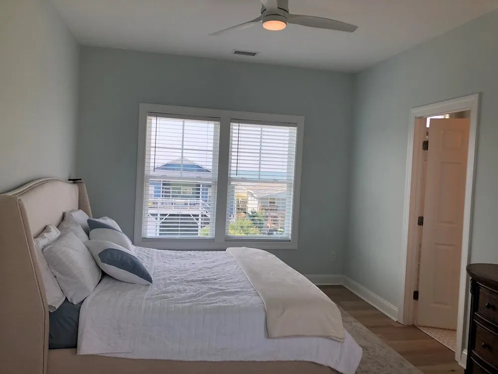 Sun-kissed Mermaid / 846 Ocean Blvd West 2 Bedroom Home by RedAwning