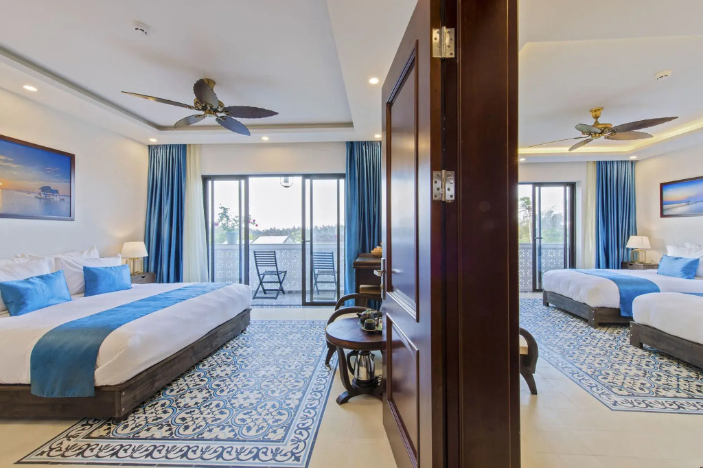 Cilantro Villa