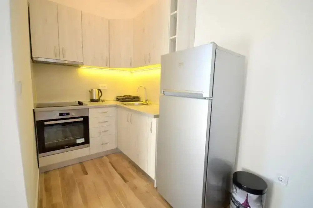 Isidora Apartments