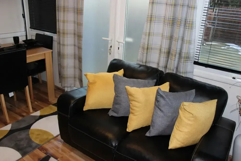 Lovely 4 Bed House London