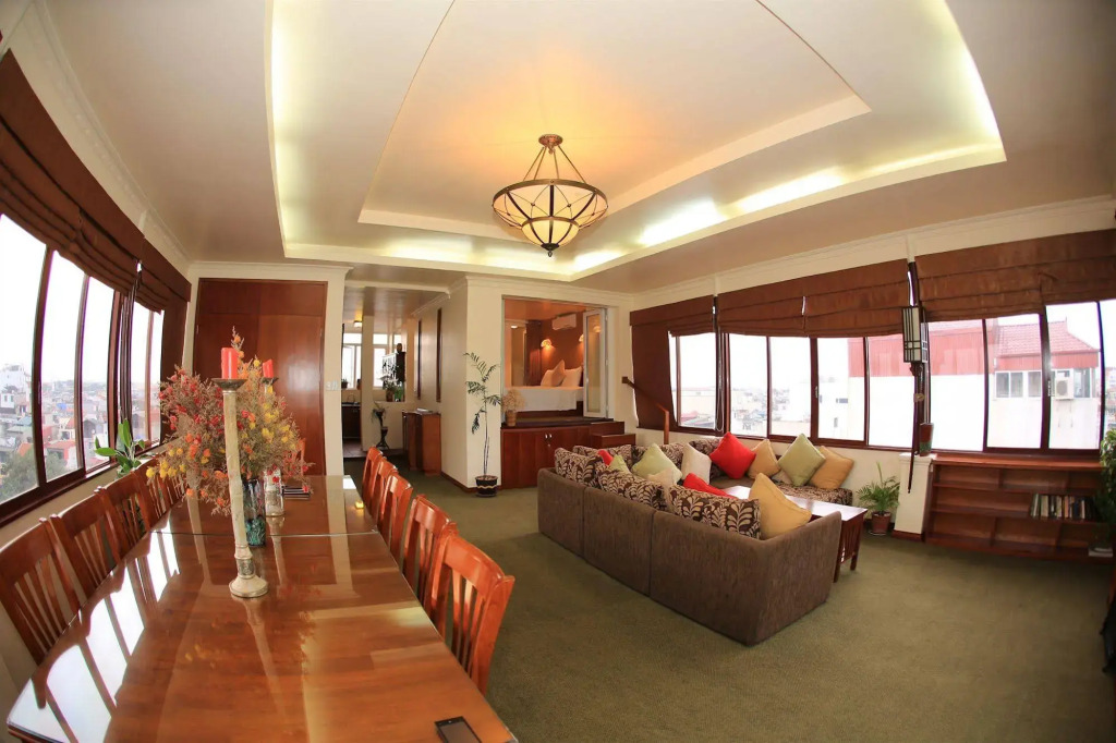 Artisan Boutique Hotel