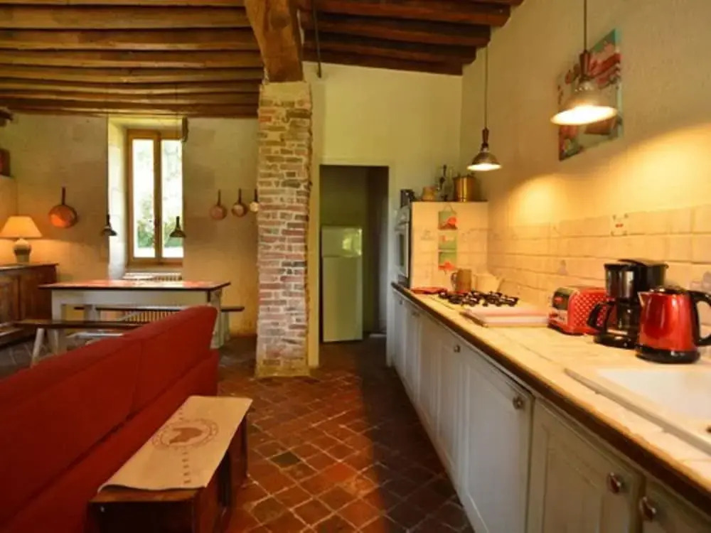Lovely Mansion With Pond in Champvert