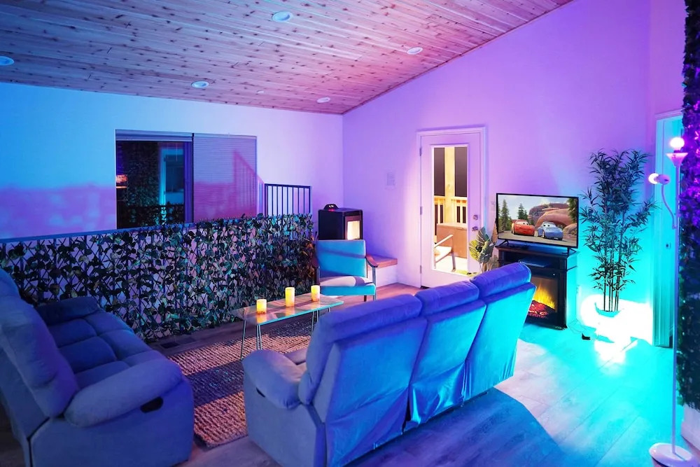 Pine Mountain Club Villa w/ Sauna, Deck + Views