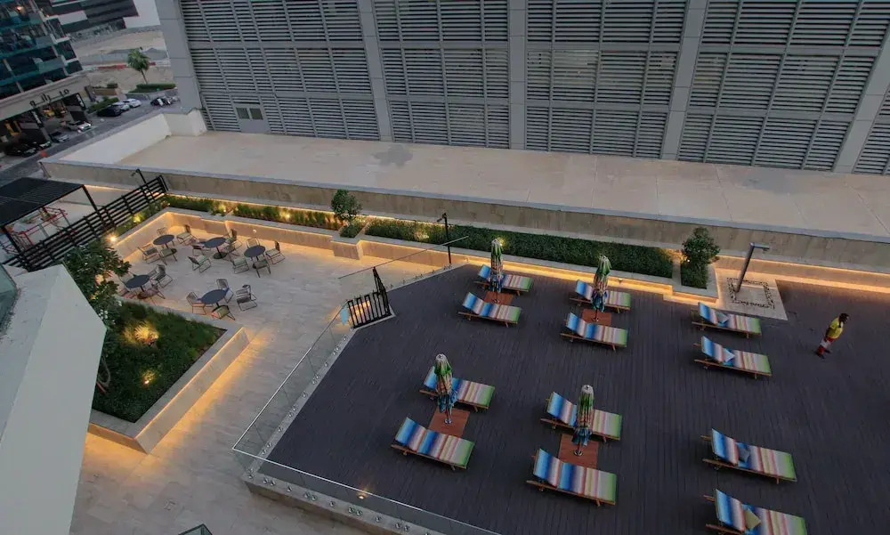 Sophisticated 2BR Apt in Business Bay’s Prime Location