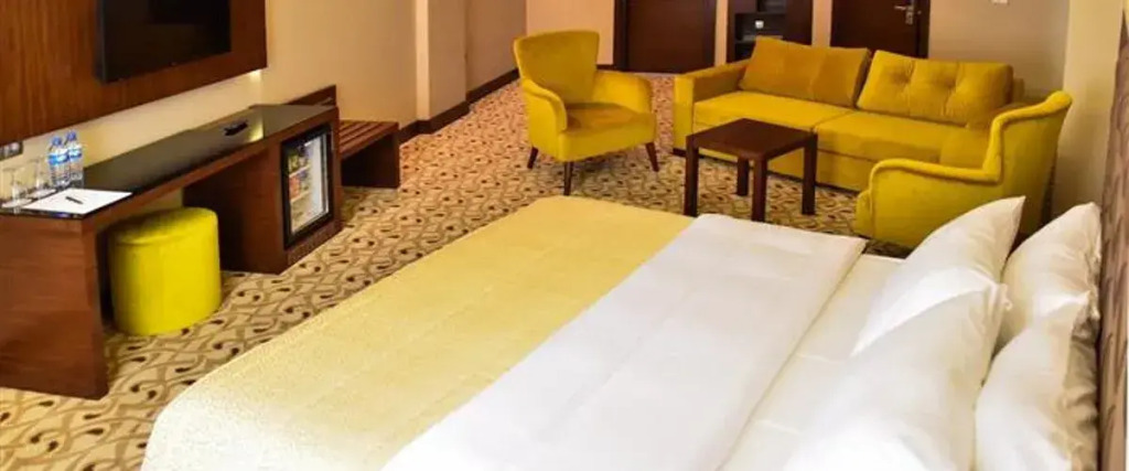 Hebo Marina Hotel