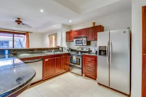 Incredible Beach Views in Fantastic Condo Complex