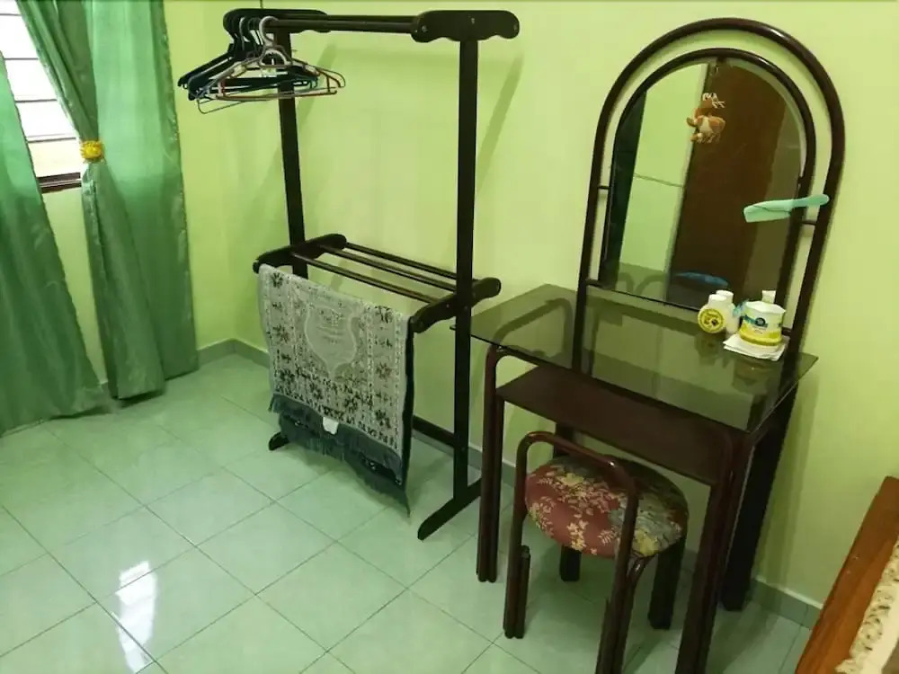 Khaimal Homestay Pulau Serai