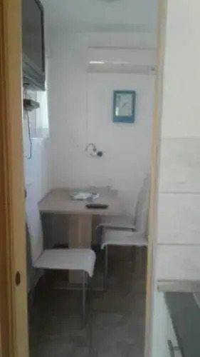 Spacious Apartment in Klek with Private Terrace
