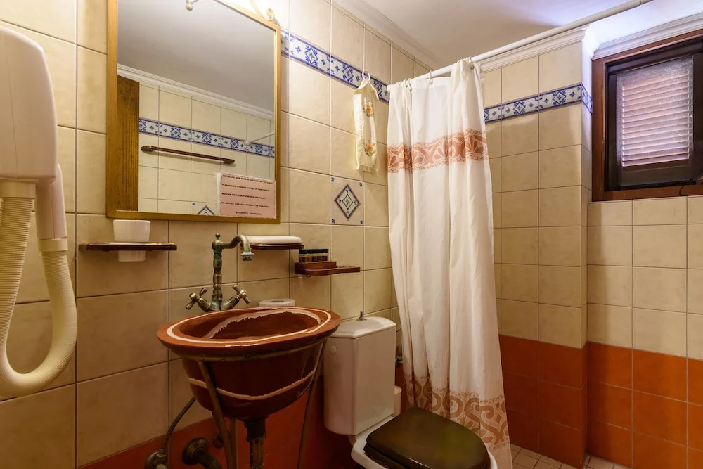 Eros Home, Perfect Location, Panoramic Sea View