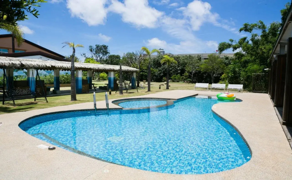 Loveme Resort