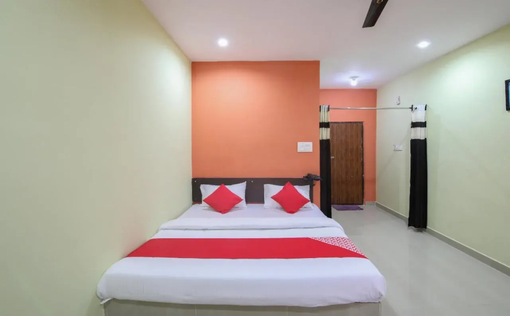 H3 Rooms By OYO Rooms
