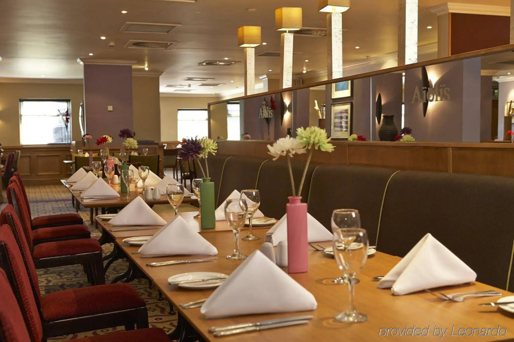 Holiday Inn Leeds Garforth by IHG