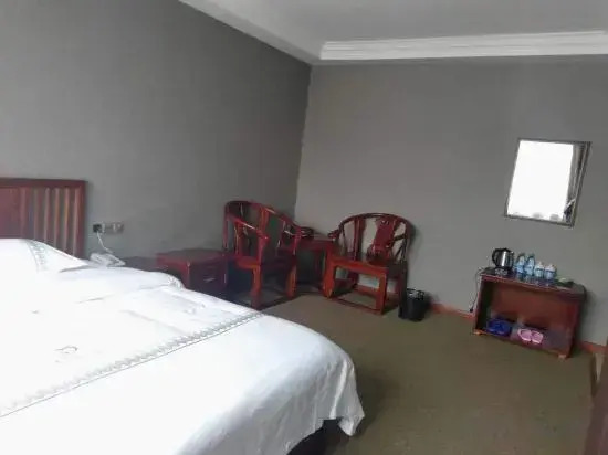 Yulonggu Hotel