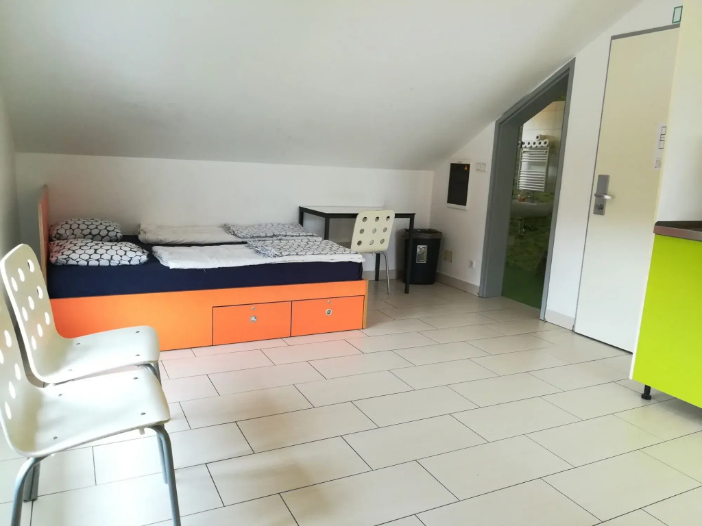 Simbol Hostel & Rooms with Free Private Parking