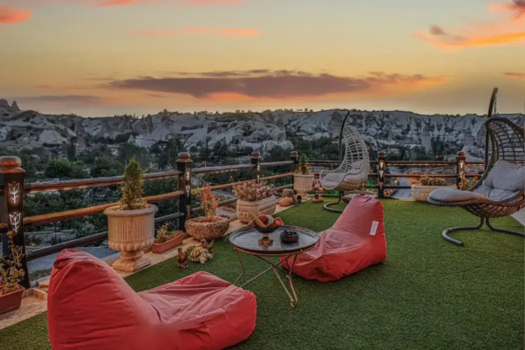 Şah Saray Cave Suites Halal Hotel