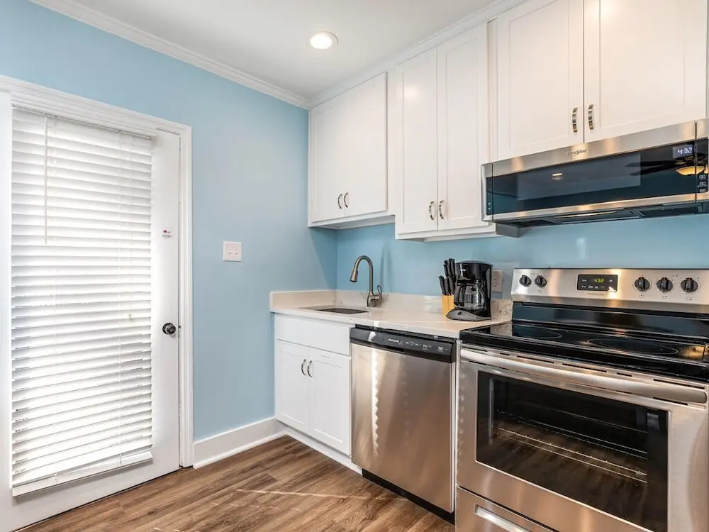 Walkin On Sunshine by Tybee Vacation Rentals