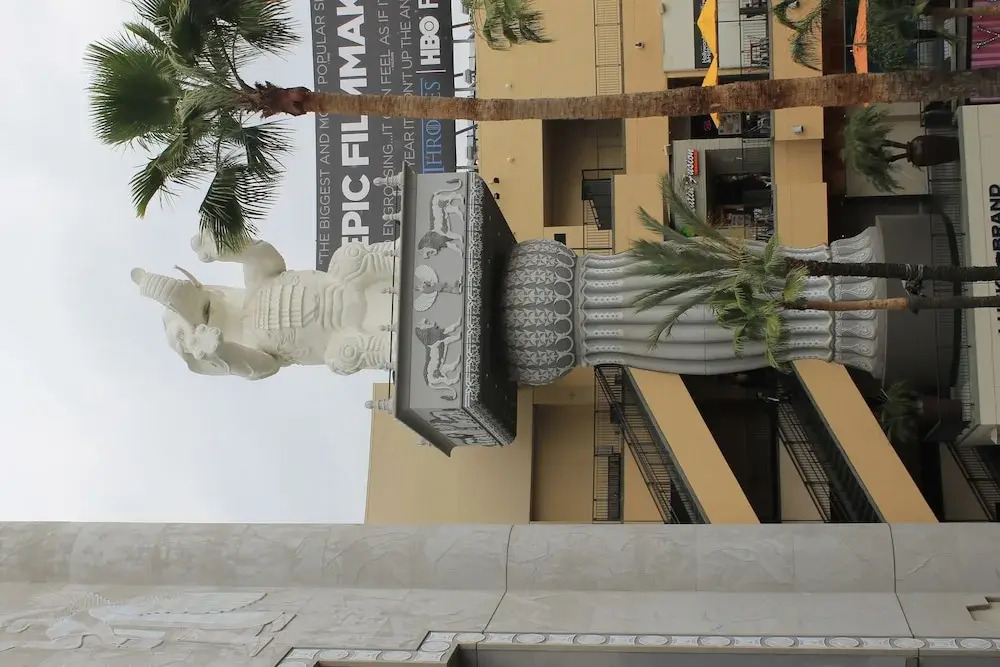Hollywood and Highland Hotel and Hostel