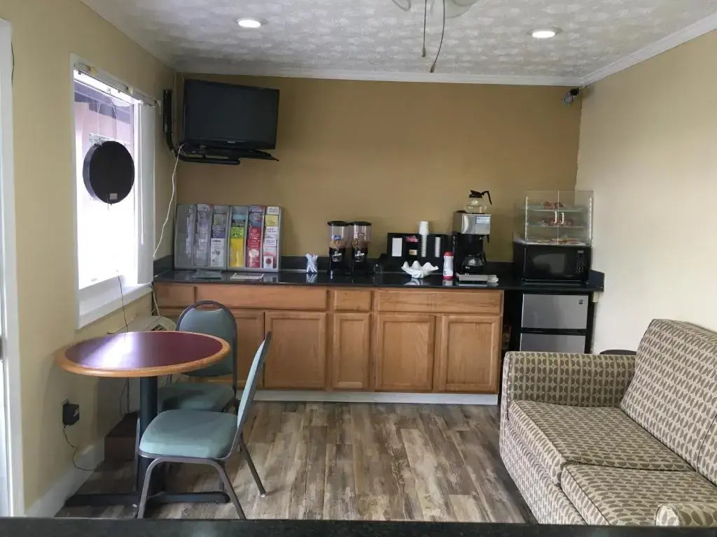 Budget Inn