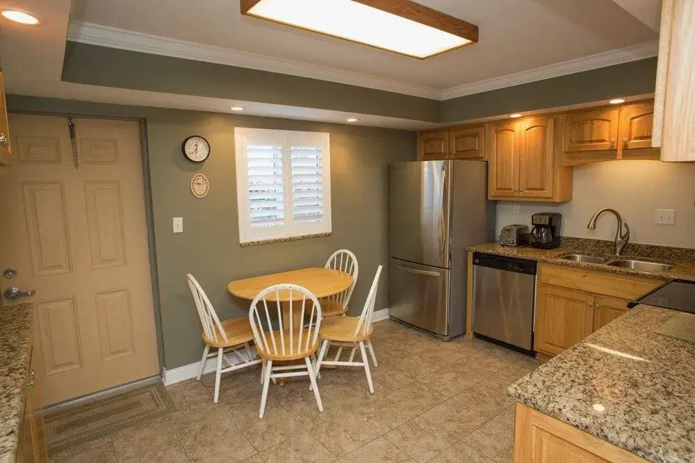Win-San C-102 - 2 Br Condo