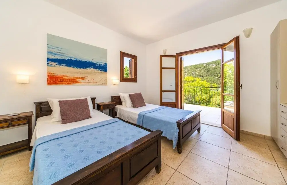 Lemonia Beach Villa