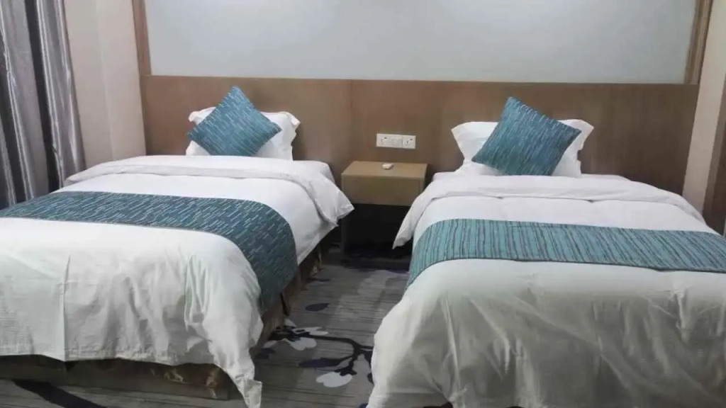 Zhongshan Guzhen Long Quan Hotel