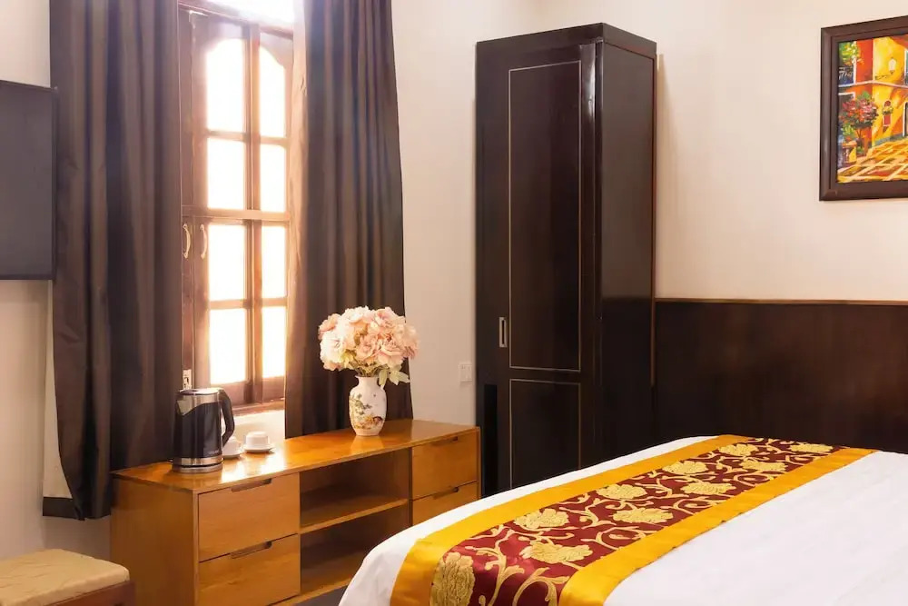 Atana Saigon Boutique Hotel II