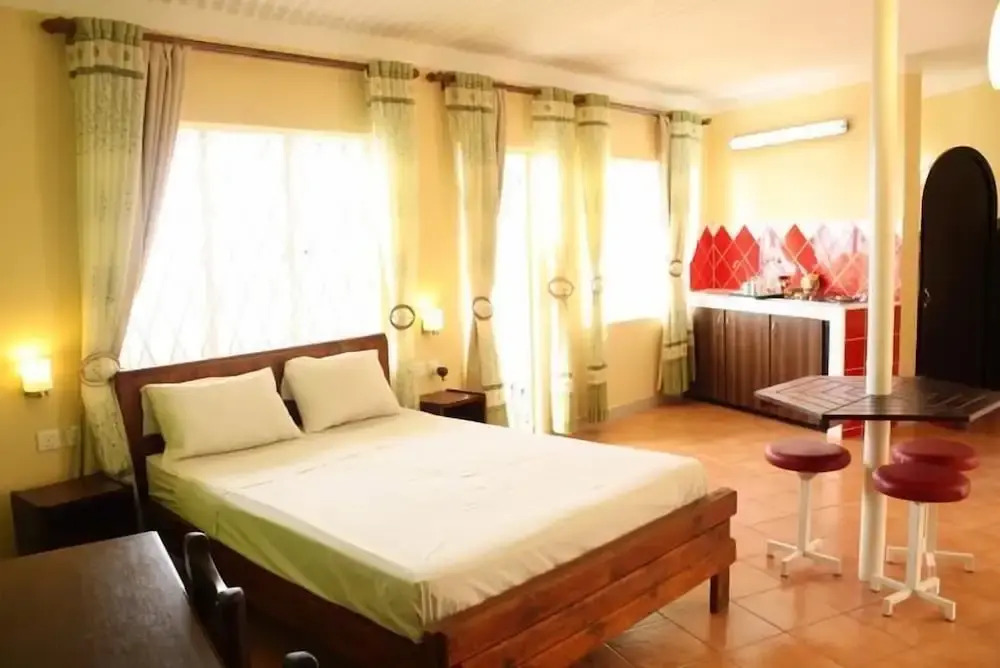 Le Cactus Guesthouse