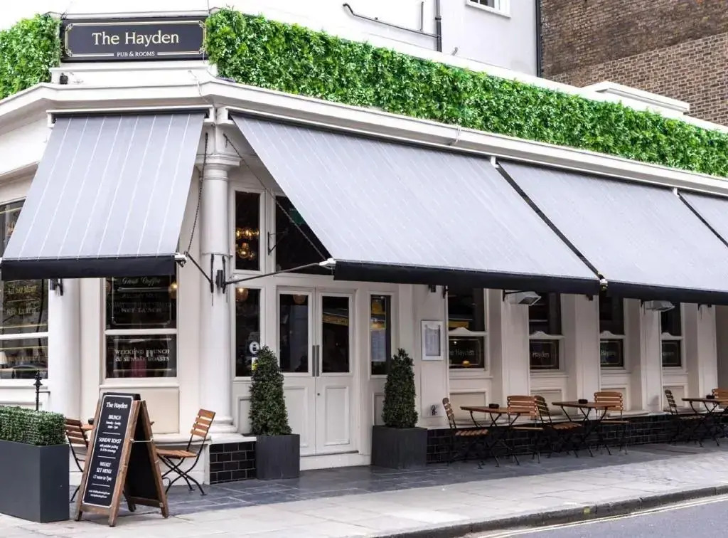 The Hayden Pub & Rooms