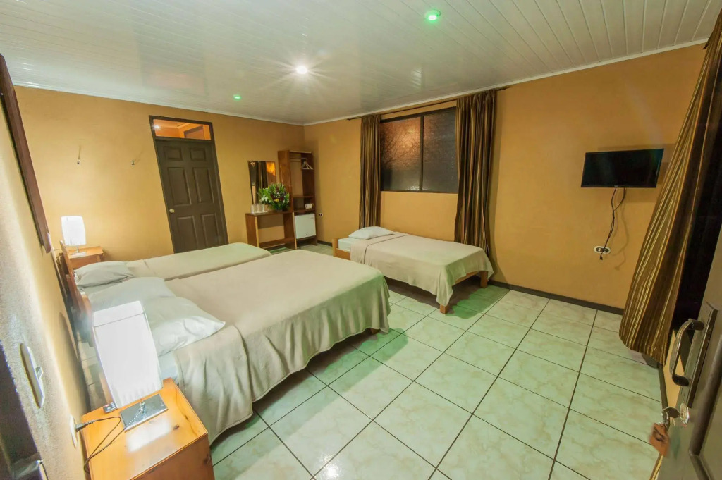 Cabinas Eddy B&B