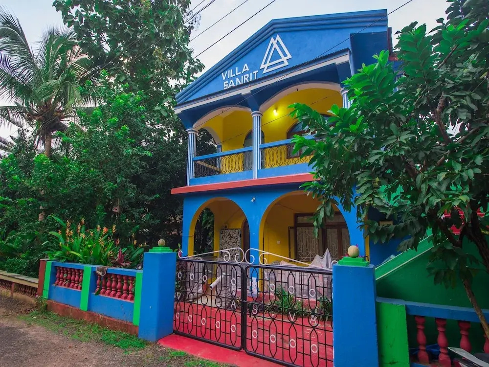 OYO 17410 Home 2BHK Goan Villa Calangute Beach