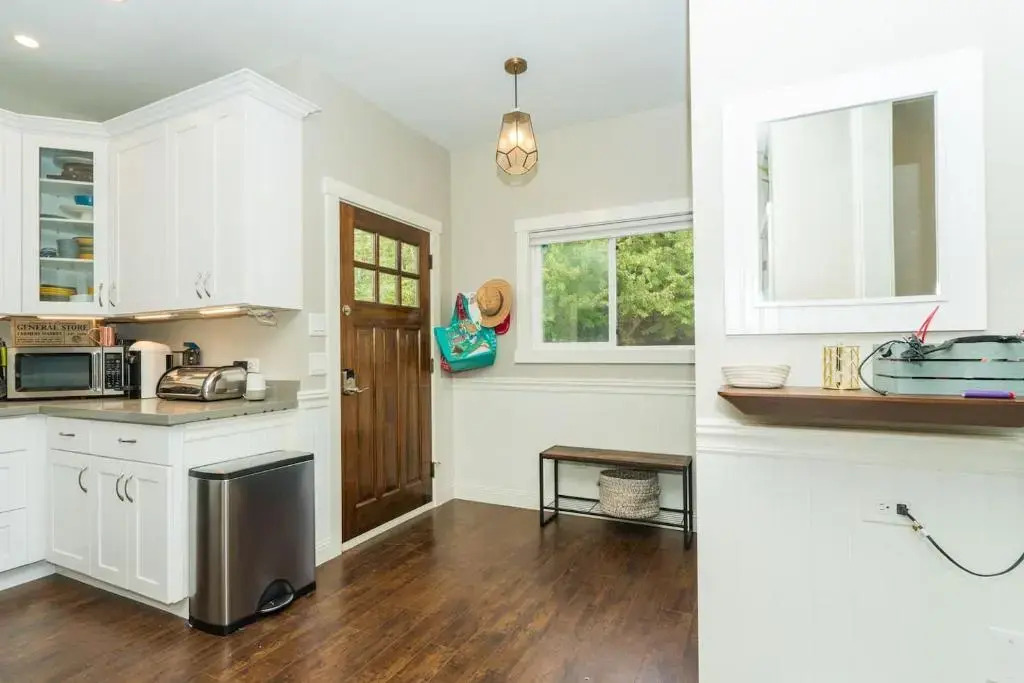 Remodeled 2-Bedroom Unit in Fremont w/ Luxe Bathrooms