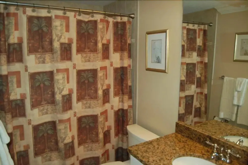 Sunset Royale - 116 2 Bedrooms 2 Bathrooms Apts