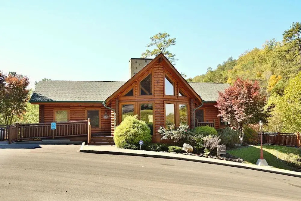 Smoky Cascades 1 Br cabin by RedAwning