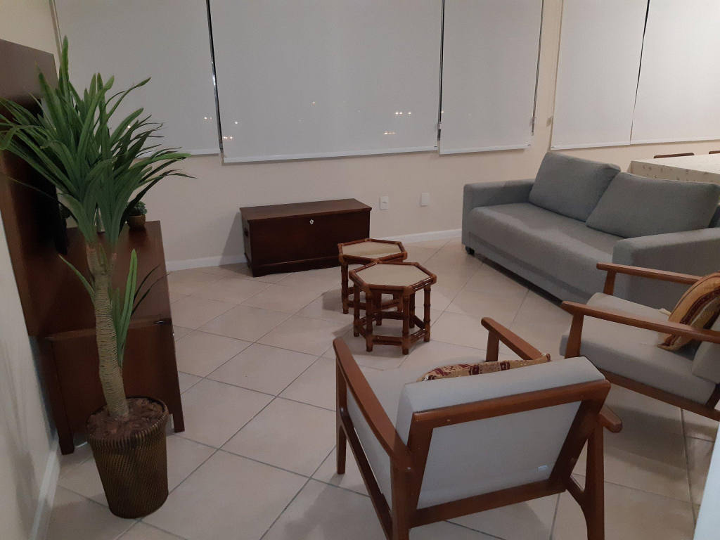 Charmoso Apartamento A 1 Quadra Da Praia