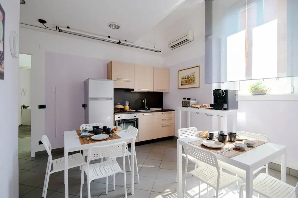 Downtown Rooms