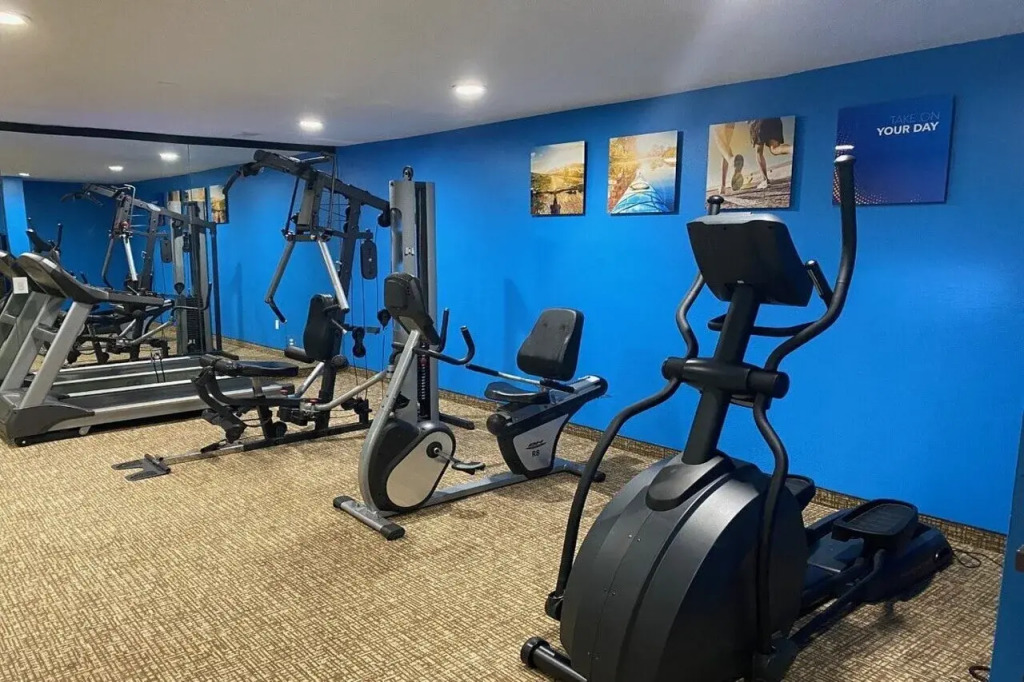 Comfort Inn & Suites Morton - Peoria