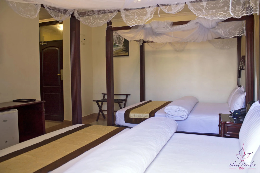 Island Paradise Inn