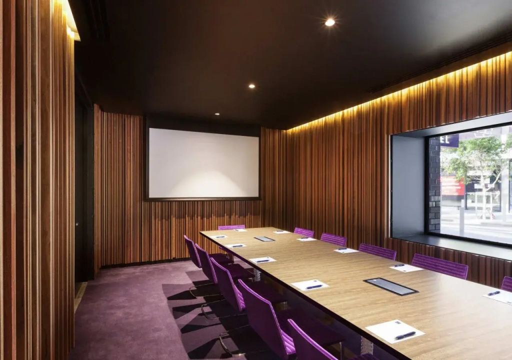 The Sebel Melbourne Docklands Hotel