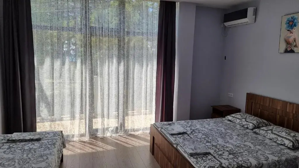 French Hotel