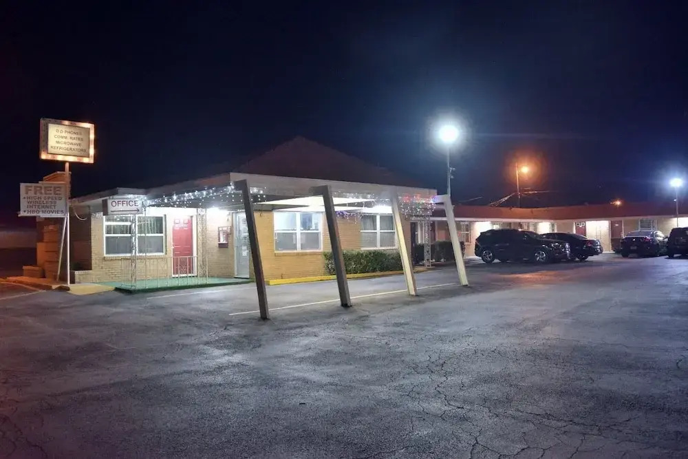 Western Motel