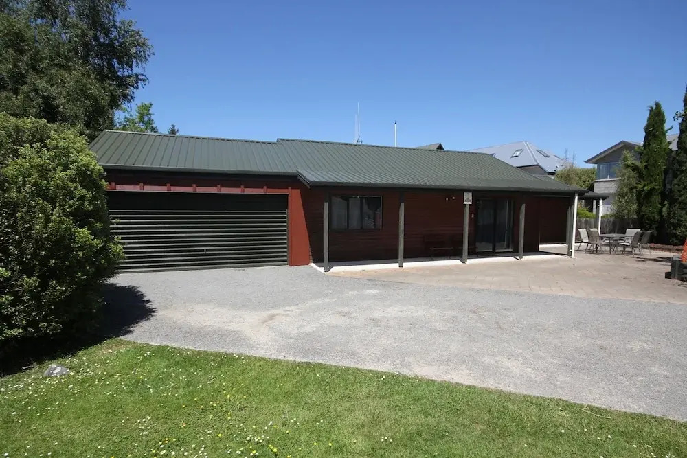 19 Denby Place