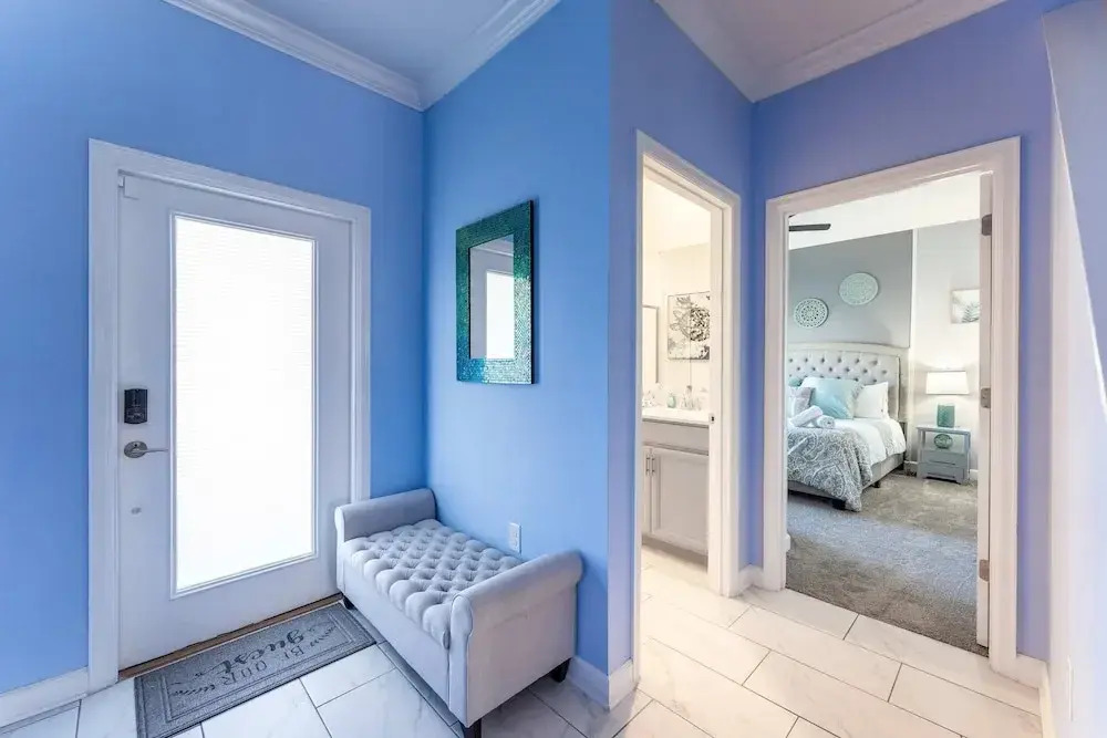 Private Disney Oasis With Pool Hot Tub Ps5 and Modern Amenities