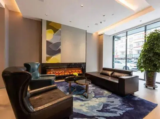 Cheermay Hotel (Changchun Peoples Square & Manchurian Palace Museum Branch