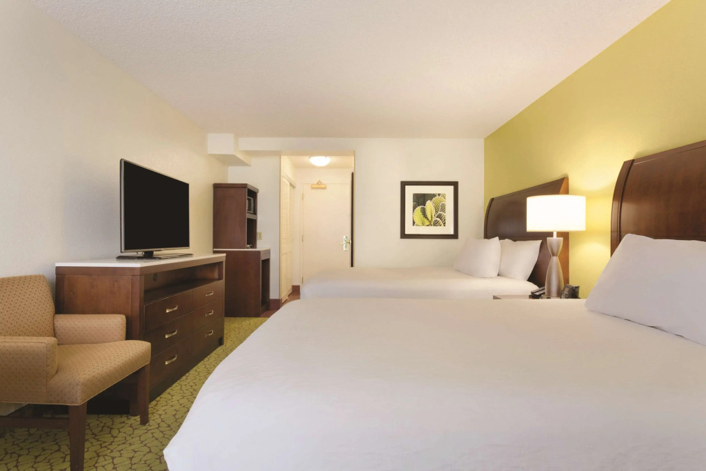 Hilton Garden Inn Anaheim/Garden Grove