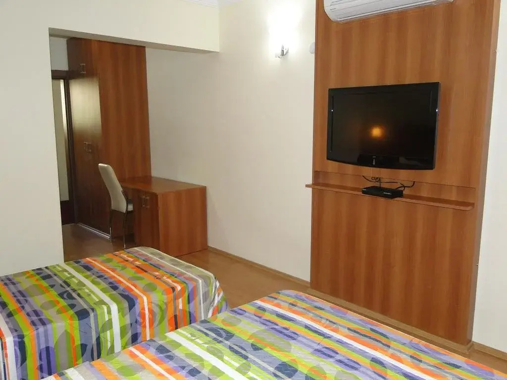 Yener Hotel