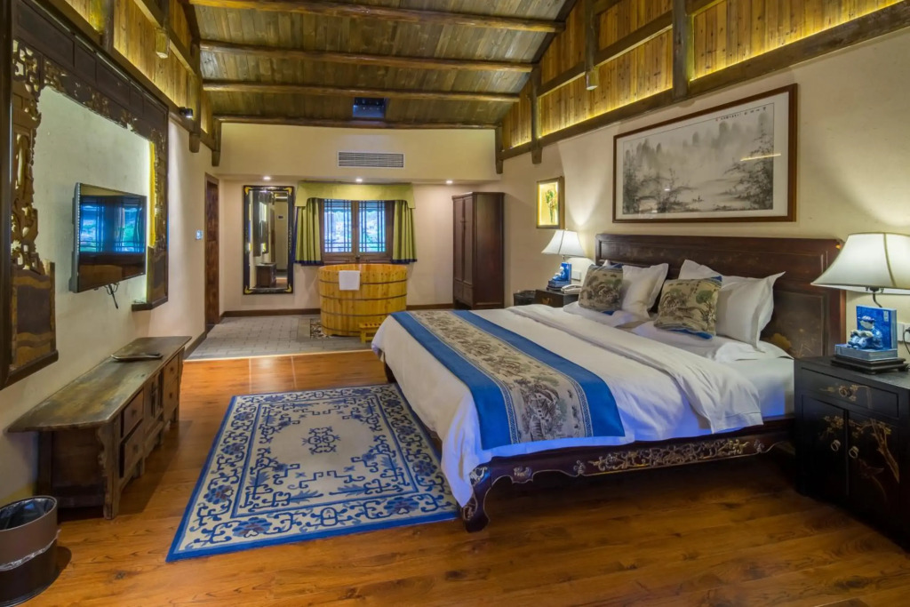 Yangshuo Ancient Garden Boutique Hotel-English speaking team&Swimming pool&Activities organized&Free pick up from Airport or TS over 4 nights