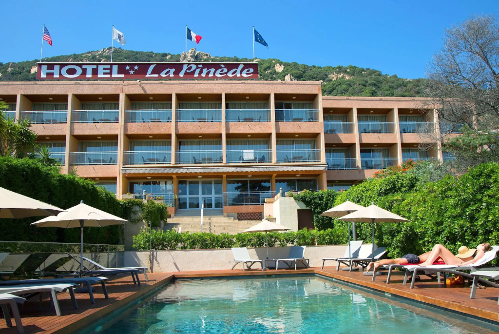 Hôtel La Pinède