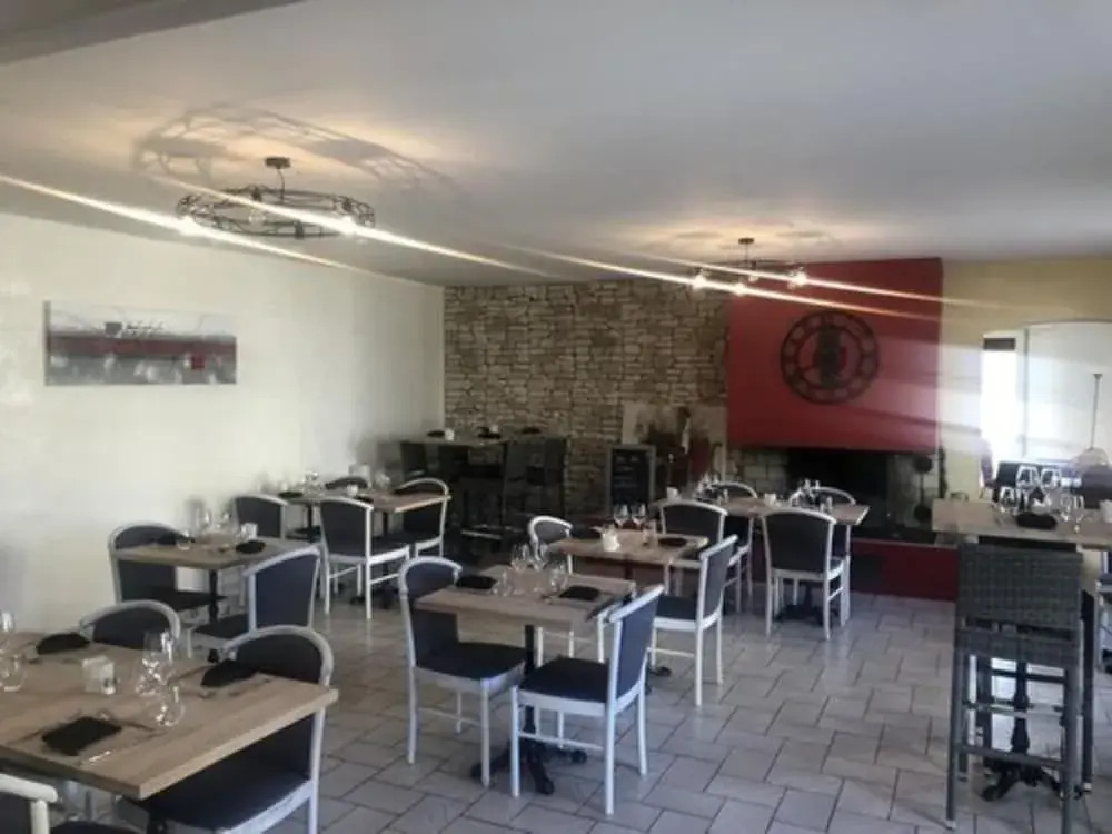Logis Hôtels - Hôtel et Restaurant Les Cordeliers