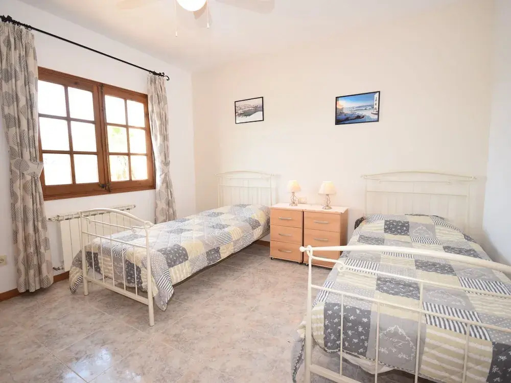 Deluxe Villa in Calonge With Private Pool